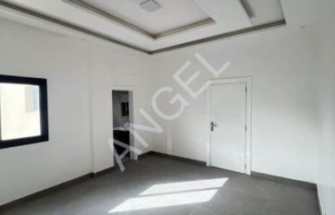 DAKAR POINT-E : Appartement à louer – Avenue Cheikh Anta Diop