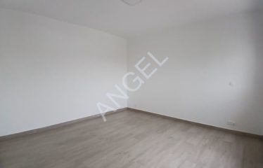 DAKAR POINT-E : Appartement à louer 3 chambres