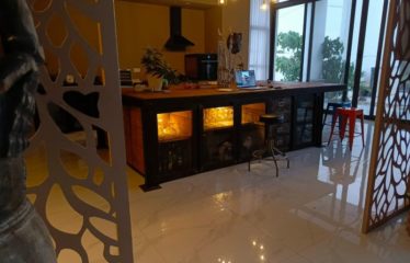 NGUERIGNE: Exceptional contemporary 4-bedroom villa with swimming pool for sale