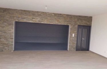 NGUÉRIGNE : Villa neuve 3 chambres avec piscine à louer