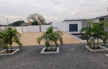 NGUÉRIGNE : Villa neuve 3 chambres avec piscine à louer