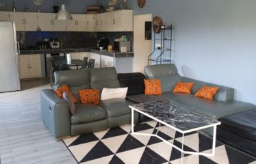 NGAPAOU : Villa 3 chambres avec piscine à louer