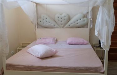 NGAPAROU : Villa 3 chambres avec piscine à louer