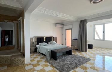 DAKAR YOFF : Villa de prestige en bord de mer à vendre