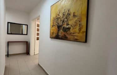 DAKAR PLATEAU : Très bel appartement meublé à louer