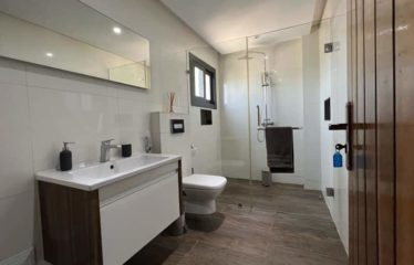 DAKAR POINT-E : Très bel appartement meublé à louer – Type F3