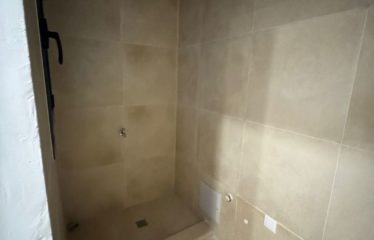 DAKAR POINT-E : Appartement à louer 3 chambres