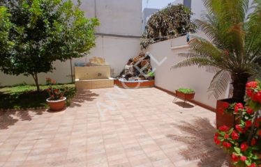 DAKAR OUEST FOIRE : Villa R+2 pour des bureaux à louer