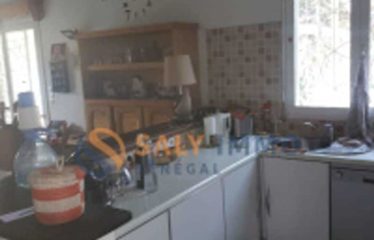 SALY : Villa à louer au design chaleureux