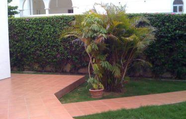 DAKAR ALMADIES : Villa 1000m2 à vendre