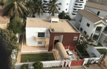 DAKAR ALMADIES : Villa 1000m2 à vendre