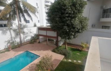 DAKAR ALMADIES : Villa 1000m2 à vendre