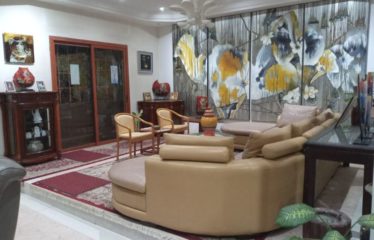 DAKAR ALMADIES : Villa 694m2 à vendre