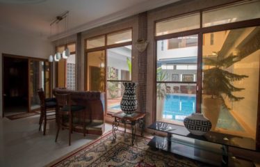 DAKAR ALMADIES : Villa 694m2 à vendre