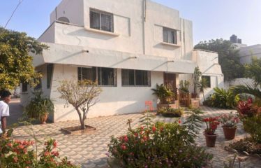 DAKAR ALMADIES : Villa 1000m2 à vendre