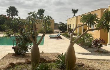 MBORO : A vendre Résidence Hôtellerie à Mboro plage