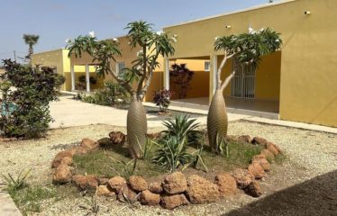 MBORO : A vendre Résidence Hôtellerie à Mboro plage