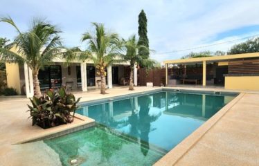 NGUERIGNE : Villa contemporaine 5 chambres avec piscine à louer