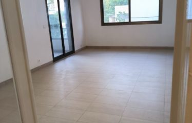 DAKAR POINT-E : Appartement à louer F4