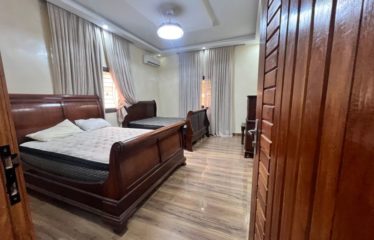 NGAPAROU : Villa à louer