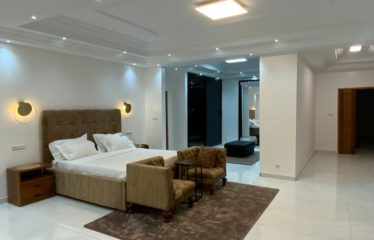 NGAPAROU : Villa d’exception à louer