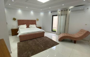 NGAPAROU : Villa d’exception à louer