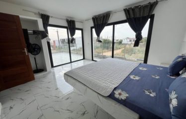 NGAPAROU : Villa avec piscine à louer