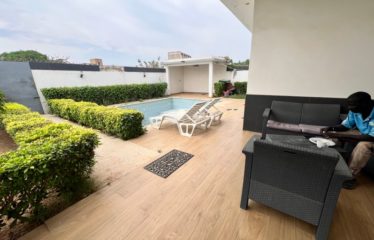 NGAPAROU : Villa avec piscine à louer