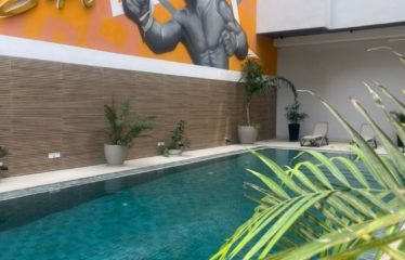 DAKAR ALMADIES : Somptueux appartement meublé à louer 3 chambres – Résidence SIKI