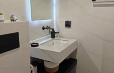 DAKAR ALMADIES : Appartement meublé à louer de luxe – Virage/Almadies