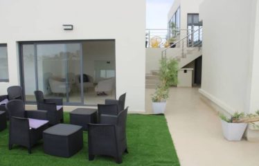 DAKAR ALMADIES : Appartement meublé à louer de luxe – Virage/Almadies
