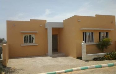 DIAMNIADIO : Villa F4 à vendre