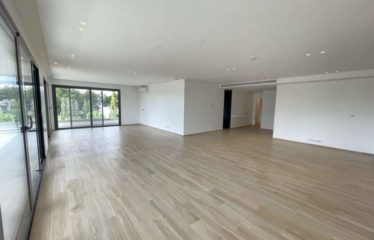 DAKAR MERMOZ : Appartement à louer 4 chambres –  CORNICHE OUEST