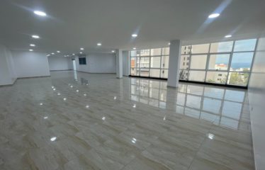 DAKAR MERMOZ : Plateau de bureaux à louer