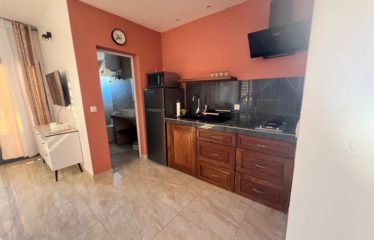 NGAPAROU : Studio meublé à louer