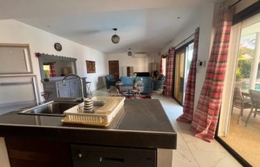 NGAPAROU : Charmante villa à louer