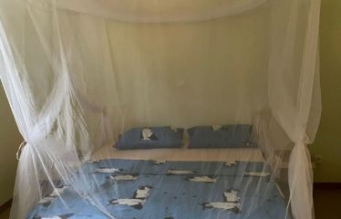 NGAPAROU : Charmant studio à louer