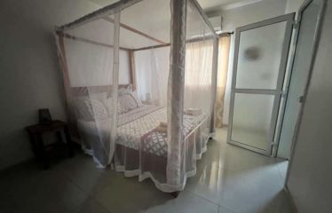 NGAPAROU : Villa avec piscine à louer