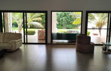 NGUÉRIGNE : Villa d&rsquo;exception à louer