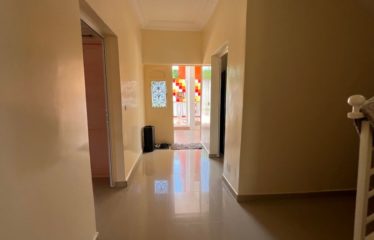 NGAPAROU : Agréable maison à louer