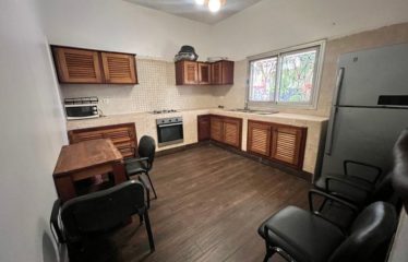 NGAPAROU : Villa avec piscine à louer