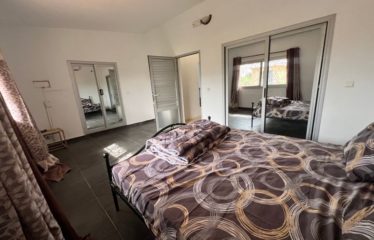 NGAPAROU : Villa avec piscine à louer