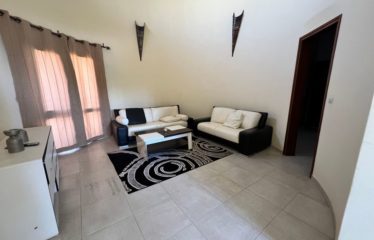 NGAPAROU : Villa meublée à louer – 3ème ligne de la mer