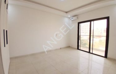 DAKAR MERMOZ : Appartement duplex à louer