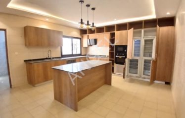 DAKAR MERMOZ : Appartement duplex à louer