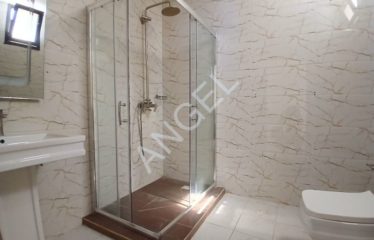 DAKAR MERMOZ : Appartement duplex à louer