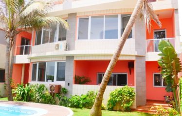 DAKAR ALMADIES : Villa de prestige à vendre