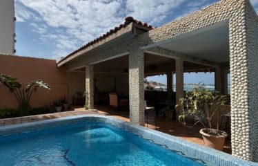 DAKAR ALMADIES : Villa de prestige à vendre