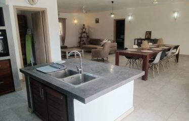 NGAPAROU : Villa à vendre 4 chambres – Neuf