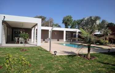 NGAPAROU : Villa à vendre 4 chambres – Neuf